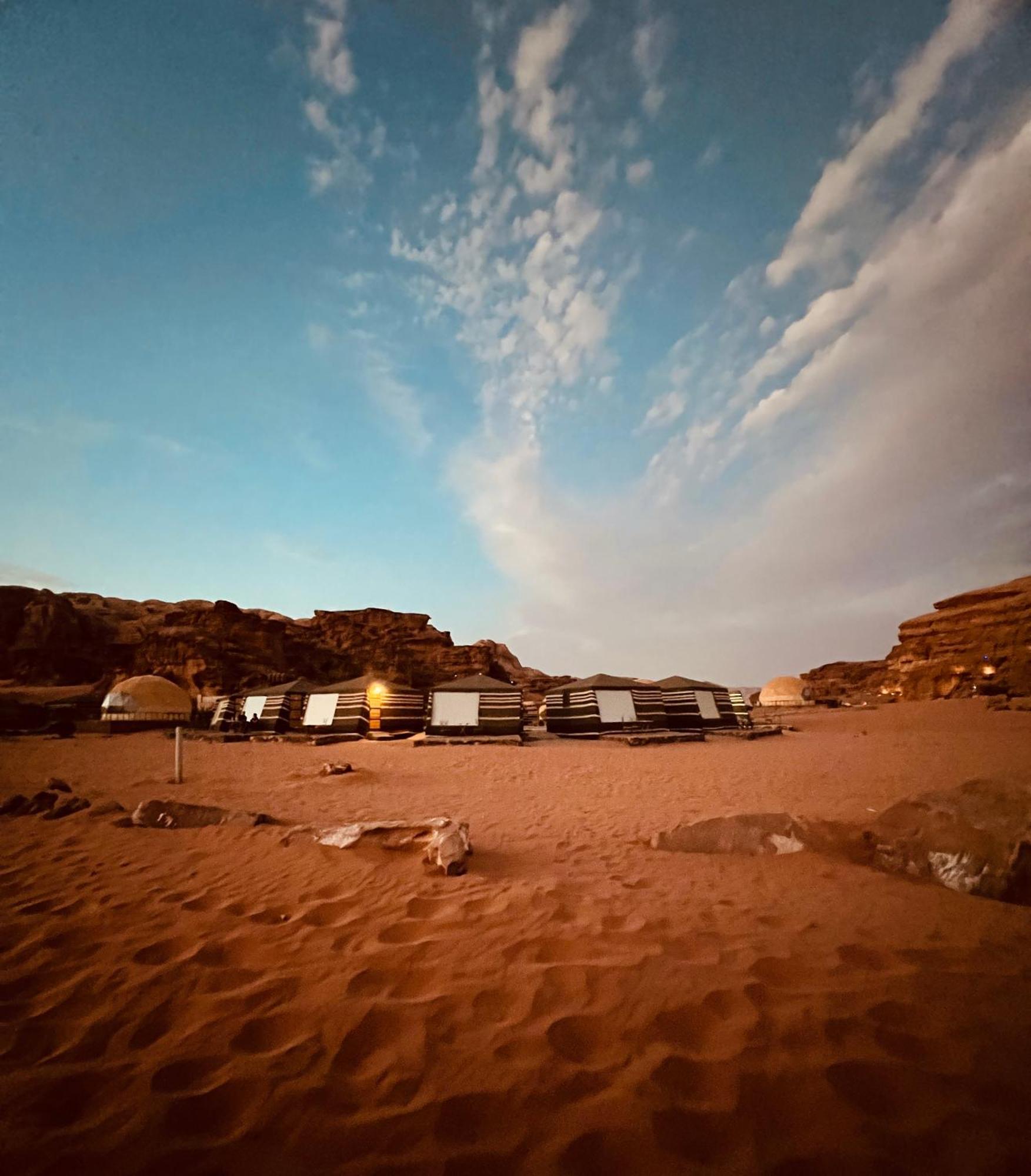 Revan Rum Luxury Camp Wadi Rum Exterior foto