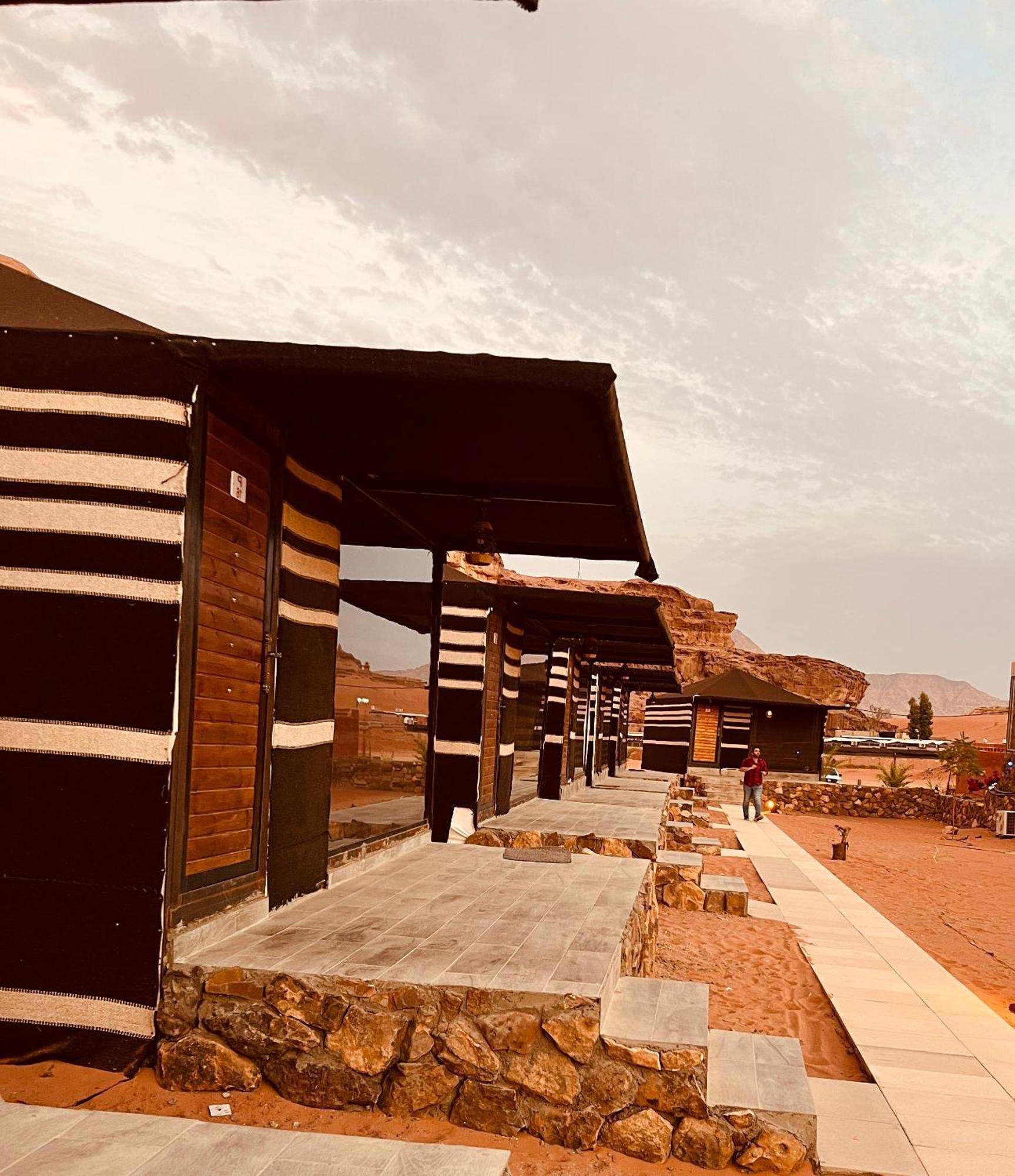 Revan Rum Luxury Camp Wadi Rum Exterior foto