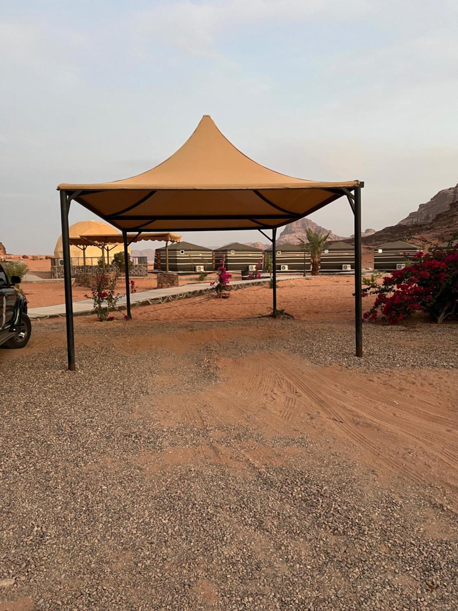 Revan Rum Luxury Camp Wadi Rum Exterior foto