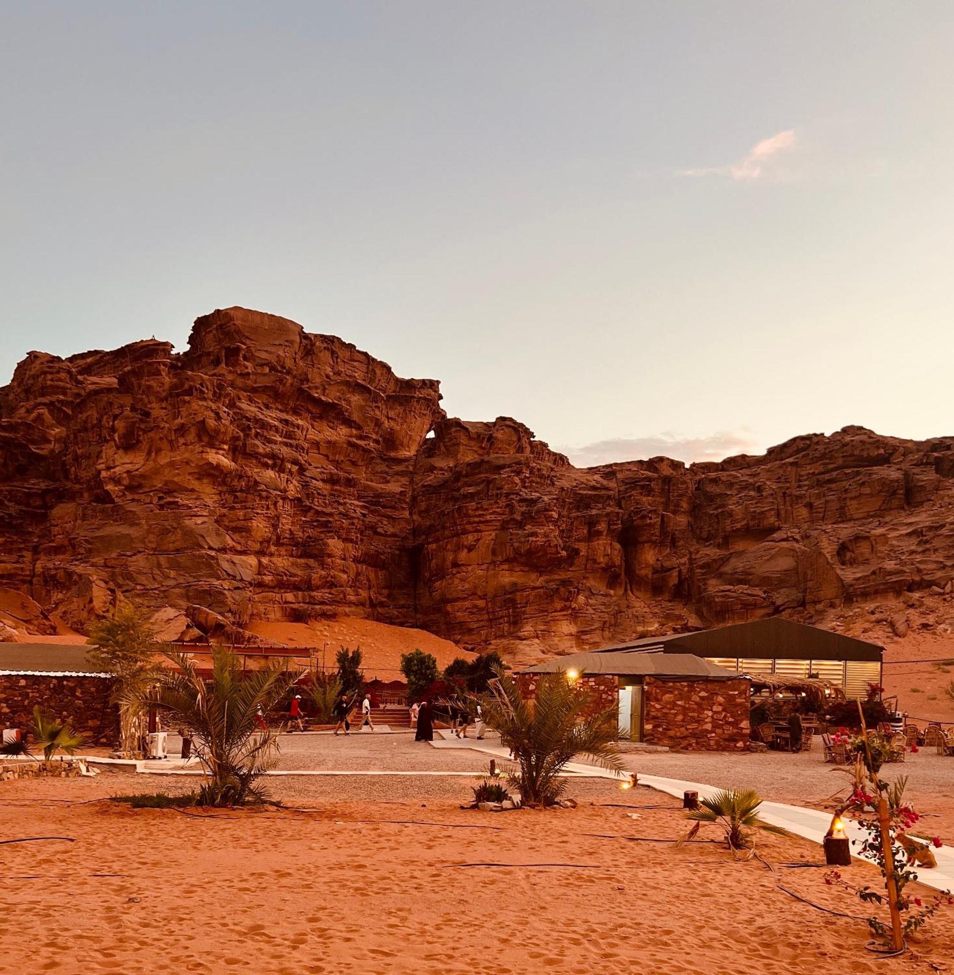 Revan Rum Luxury Camp Wadi Rum Exterior foto